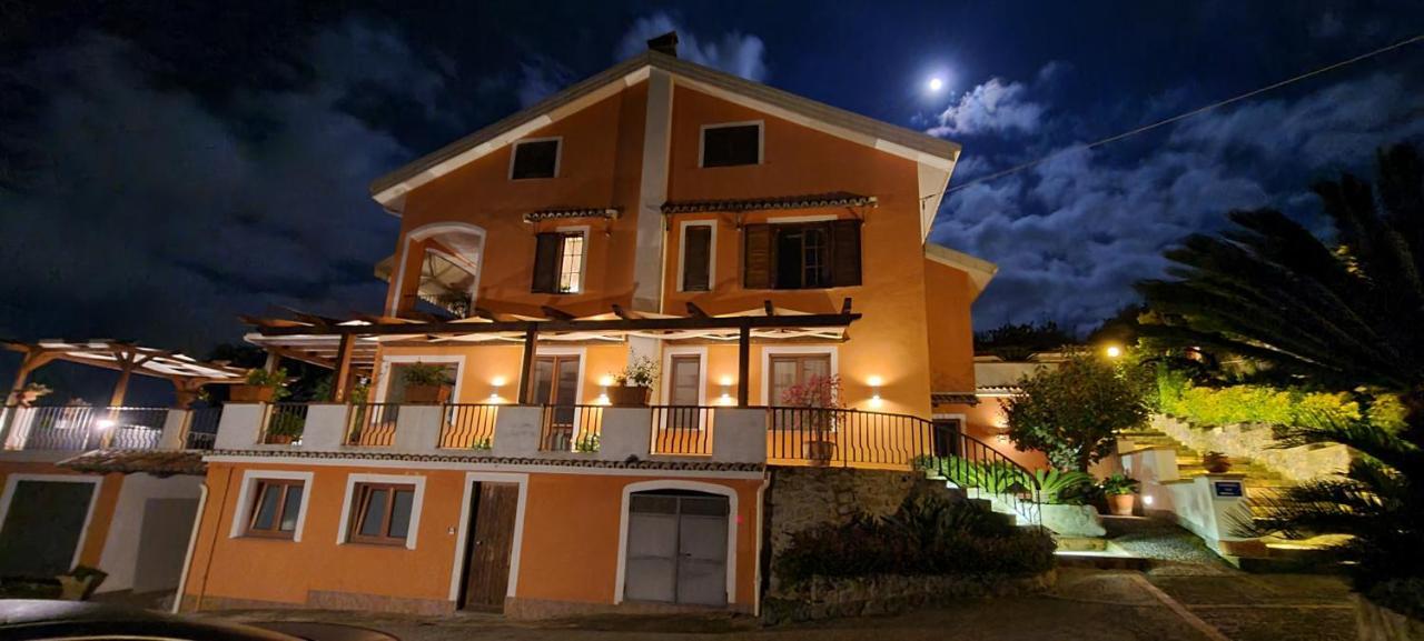Villa Zufro Vibo Valentia Exterior photo